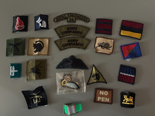 Various military cloth - cloth, badges