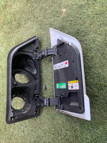 Ford transit custom fuel flap