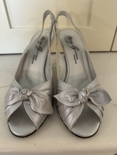 Mary G Silver Leather Court