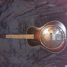 HAWAIIAN RADIO TONE RESONATOR