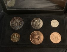 Readers Digest 1945 British