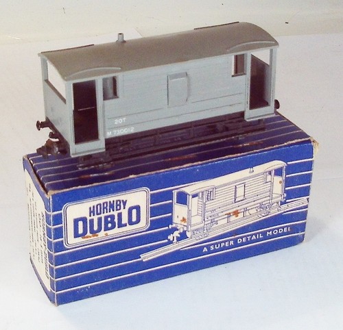 Hornby dublo rail - 00, gauge