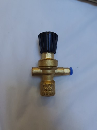 Mini gas bottle - bottle, regulator