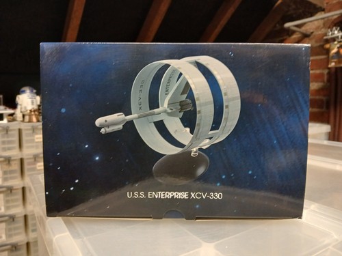 Eaglemoss star trek starships - eaglemoss,