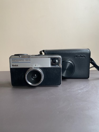 Kodak black instamatic - black,