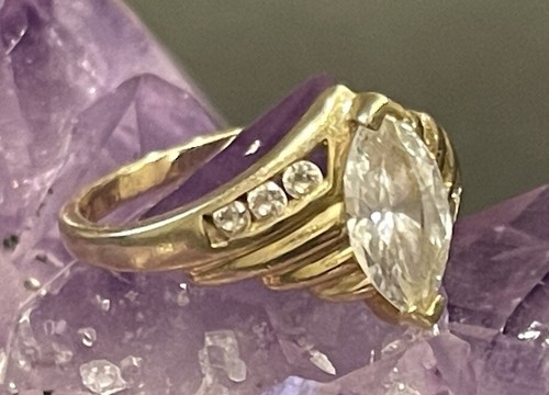 14k solid yellow - solid, cz