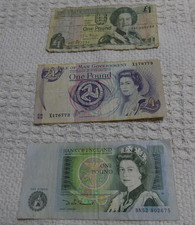 One Pound Notes. Set of 3 x