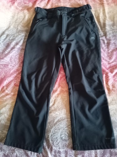 Mens trespass black softshell - black,