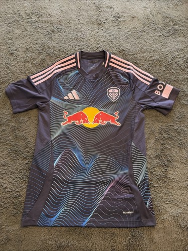 Authentic bnwt adidas leeds - bnwt,