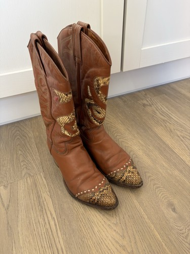 Vintage tan leather - tan, &