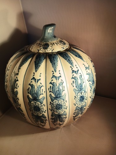 Vintage chinese porcelain - vintage,