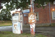 Photo Petrol Pump - Old Fuel