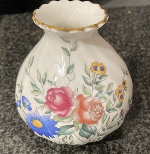 Wedgewood avebury - avebury, (small)