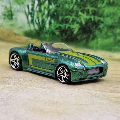 Hot wheels ford shelby cobra - ford,