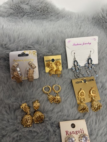 Earring set gold colour jhumka - set,