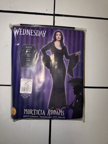 Morticia addams netflix - addams,