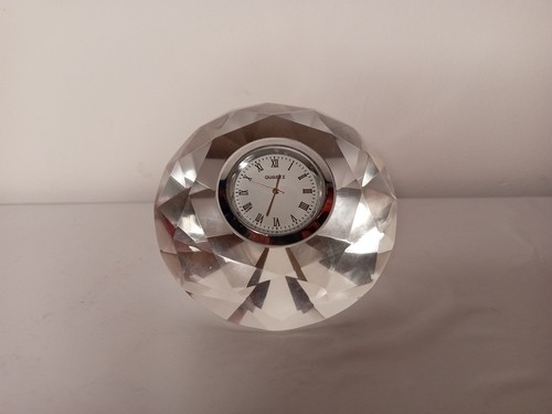Diamond shape crystal - crystal, clock