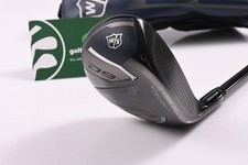 Wilson Staff D9 #2 Hybrid / 17 Degree / Stiff Flex Tensei AV Silver 70 Shaft