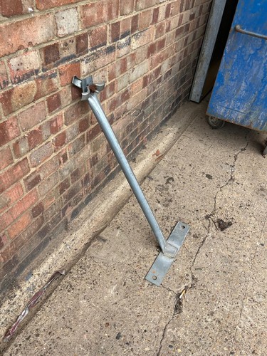 900mm long heras - , stabiliser