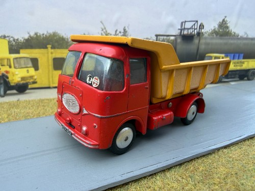 Corgi toys dumper no - corgi,