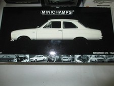 MINICHAMPS 1/18 FORD ESCORT 1