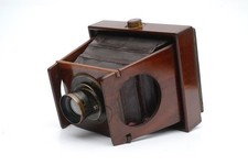 Antique Shew Eclipse Mahogany Folding Quarter Plate Strut Camera w/ Darlot Lens