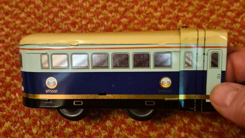 Hornby hachette gauge coach - hornby,