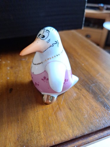 Goebel penguin comical salt - comical,