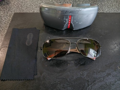 Prada sunglasses 50os - ps,