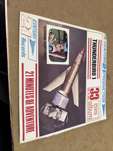 Vintage 1966 thunderbirds - 1966,