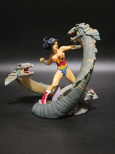 Direct wonder woman - direct:, and
