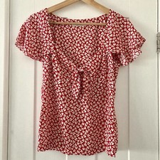 Oasis Size 8 Red White Floral
