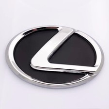 Front grille trunk emblem for