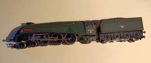 Hornby r2494 class 2 br - hornby,