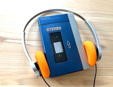 Beautiful Vintage SONY Walkman