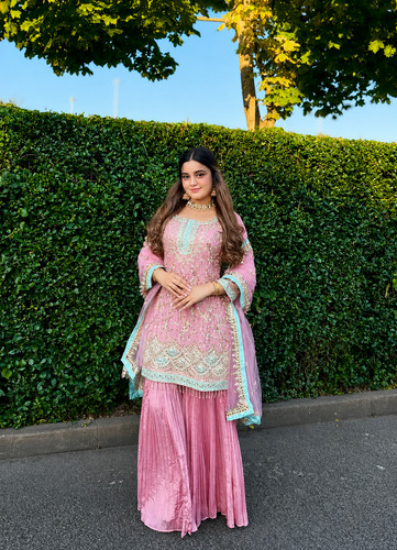 Bollywood kameez salwar suit - kameez,
