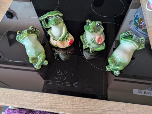 Set glazed ceramic frog - of,