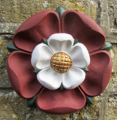 Tudor rose cast - rose,,