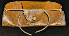 Vintage 1945 WILLSON Feather