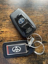 TOYOTA RAV4 3 BUTTON REMOTE