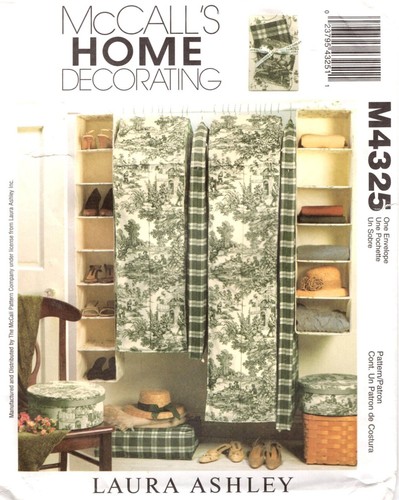Garment bags hanging - bags, shelves