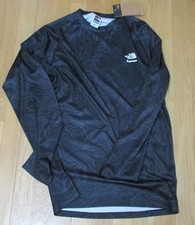 100% Authentic New Supreme The