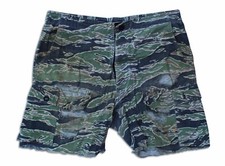 WARTIME TIGER STRIPE SHORTS (U-1059)