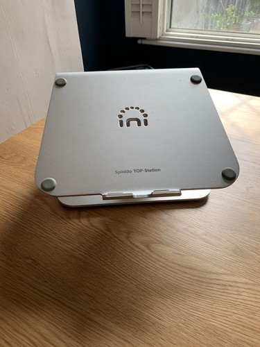 Ini spinido top - ini, laptop