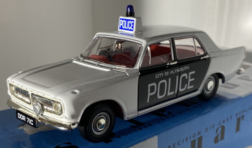 Vanguards/VA04603/1:43/Ford