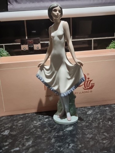 Lladro neo large - large, figurine
