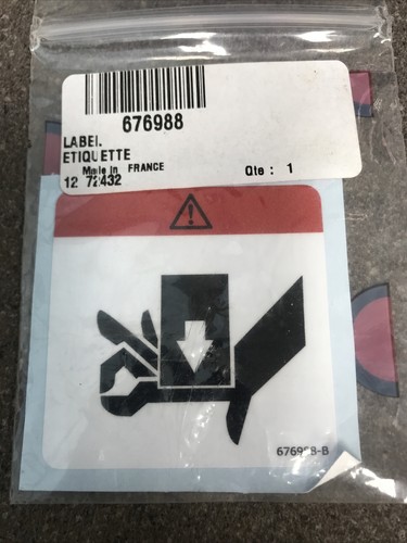 Manitou safety decal sign - decal,