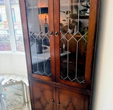 Old Charm Corner Display Cabinet with Leaded Glass Doors