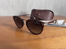 Authentic Raen Nera Manzanita