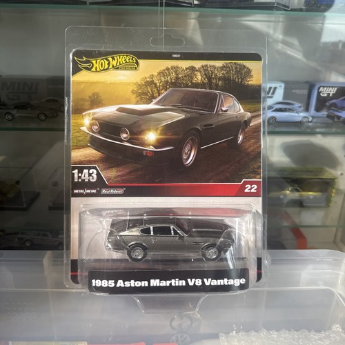 Hot wheels premium - premium, 1/43